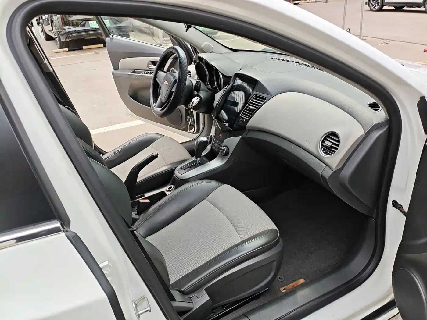 Chevrolet Cruze 2013 1.6L SL Universe AT фото 7