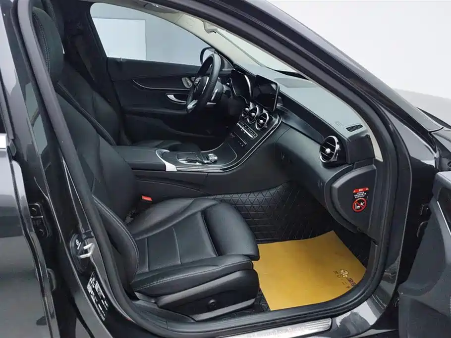 Mercedes-Benz C-Class 2020 Facelift C 260 L Sport фото 8