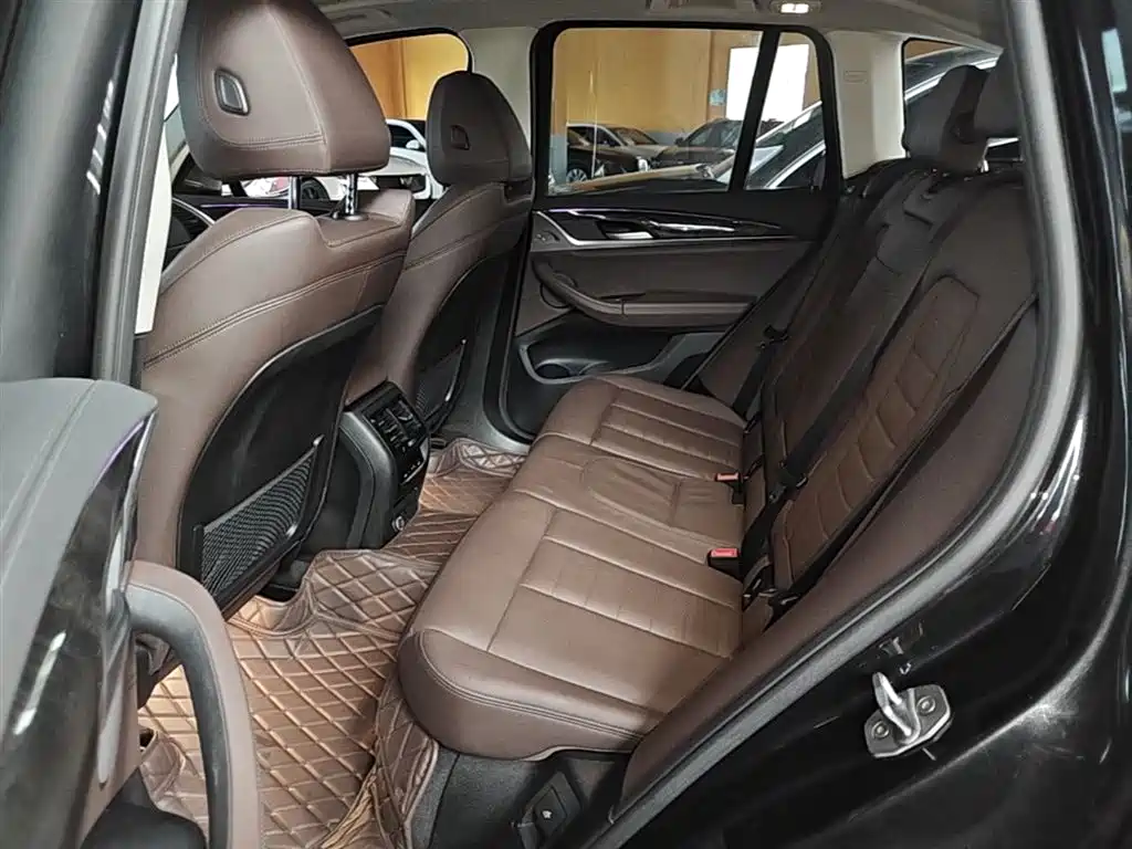 BMW X3 2018 xDrive30i Leading M Sport Package China VI фото 17
