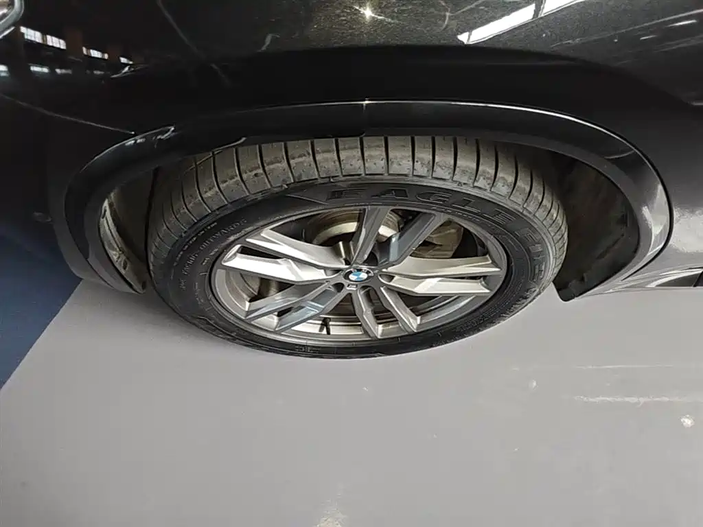 BMW X3 2018 xDrive30i Leading M Sport Package China VI фото 23
