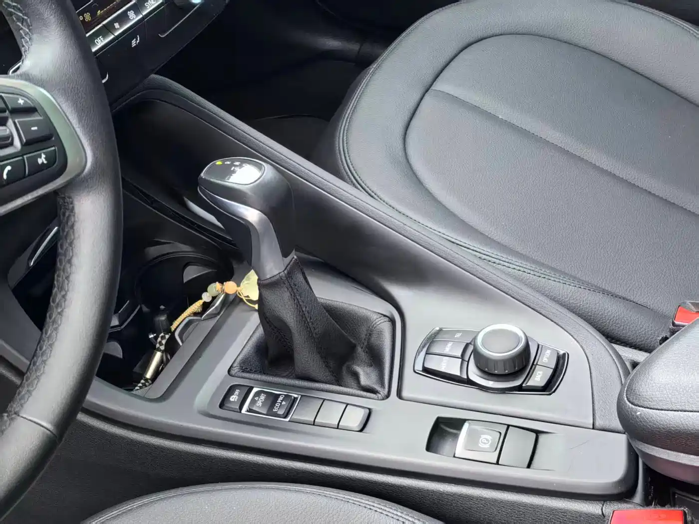 BMW X1 2016 sDrive18Li Fashion Model фото 9