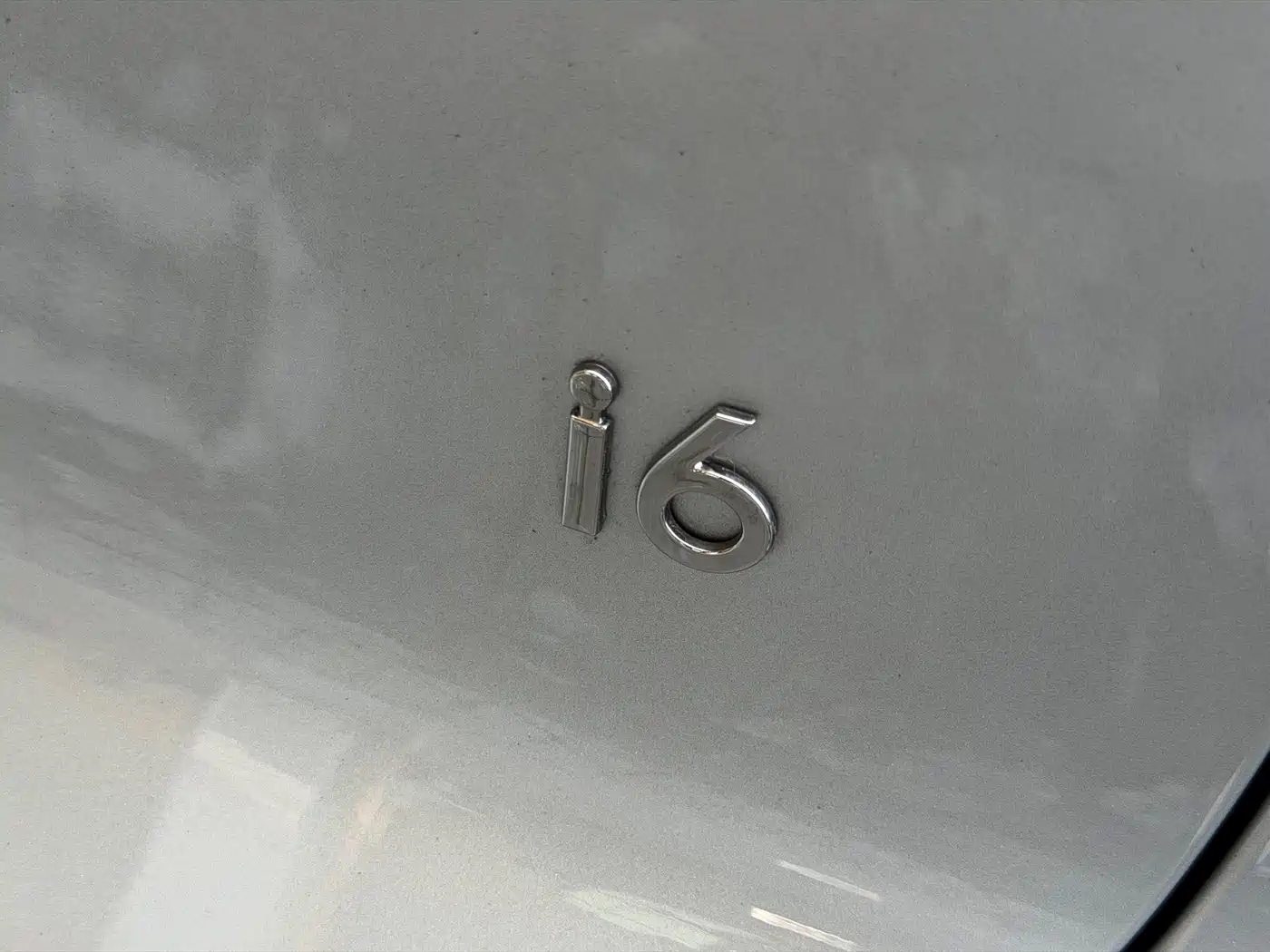 Li Auto i6 2025 2025 2WD Base Model