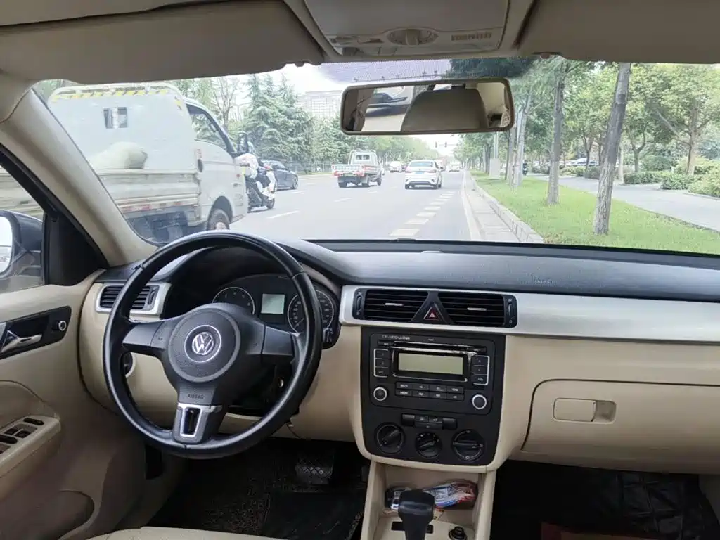 Volkswagen Bora 2013 2012 1.6L Automatic Fashion Value Edition