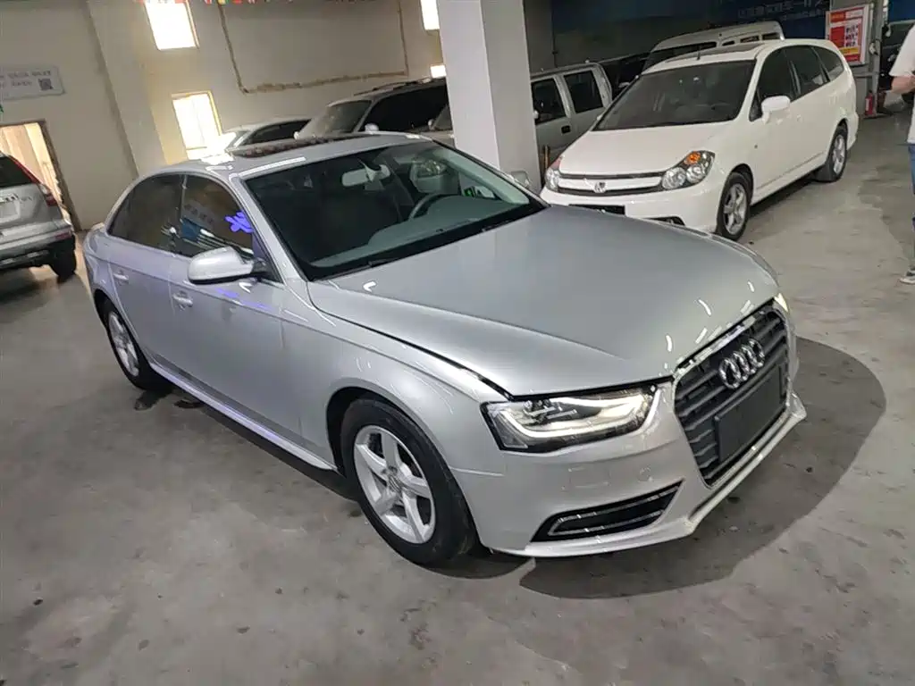 Audi A4L 2015 35 TFSI Auto Standard фото 4
