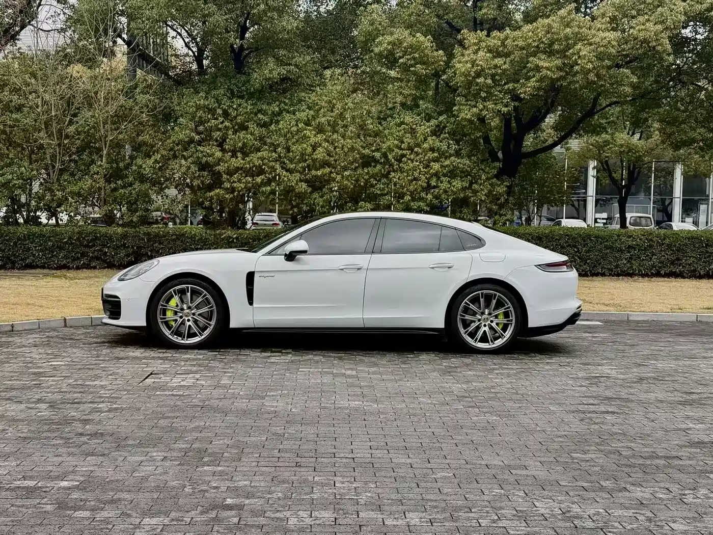 Porsche Panamera New Energy 2022 Panamera 4 E-Hybrid 2.9T фото 2