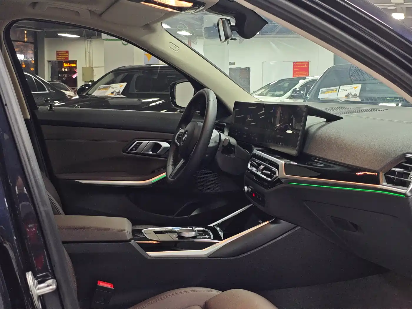 BMW i3 2024 eDrive 35 L фото 9