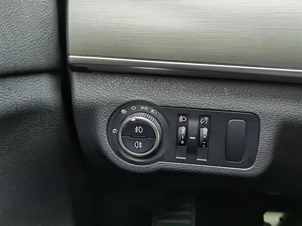 Haval H8 2018 2017 2.0T Gasoline 2WD Smart Enjoyment