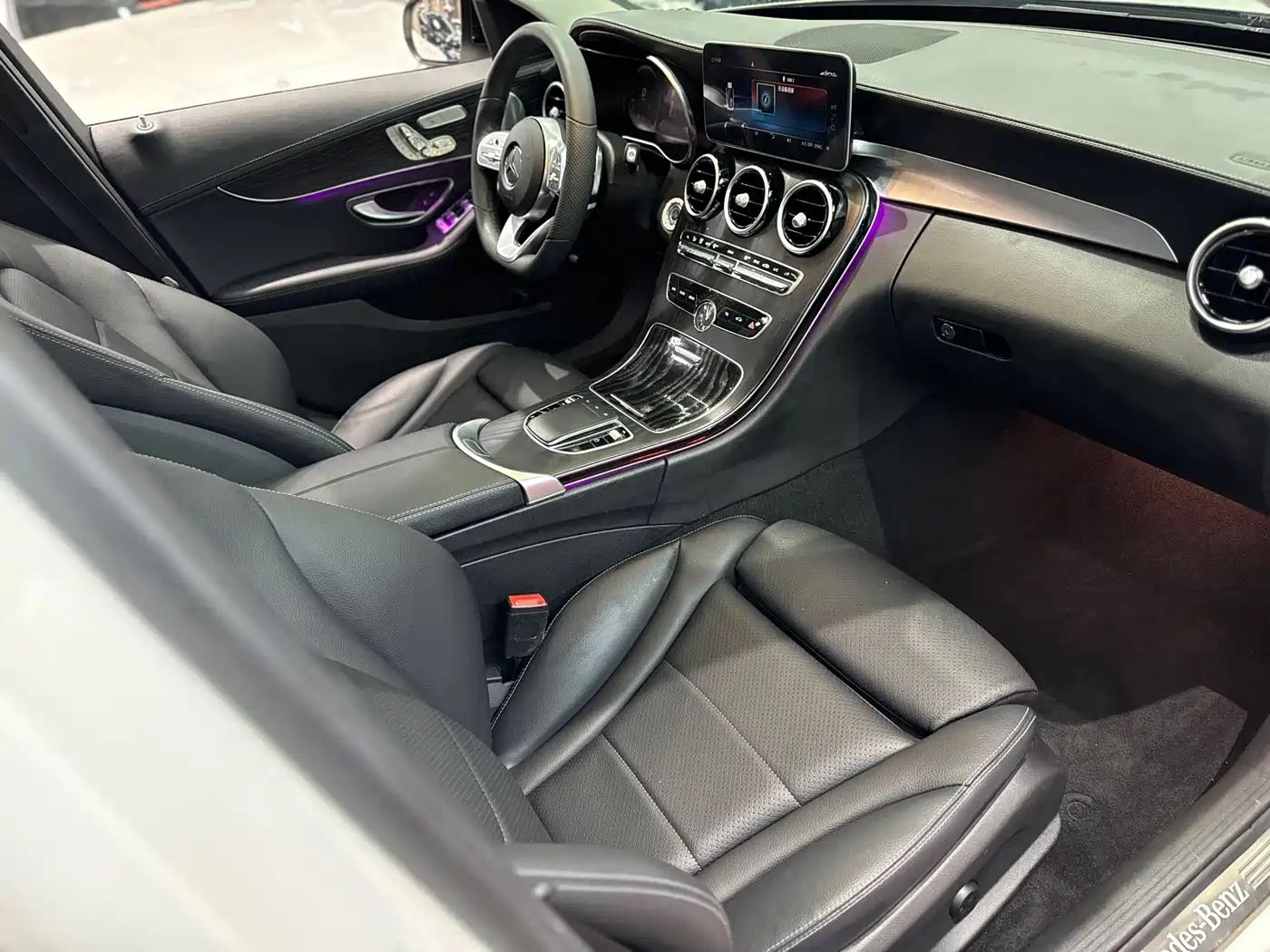 Mercedes-Benz C-Class 2021 C 260 L Sport Starry Exclusive Edition фото 31
