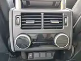 Photo 13 - Land Rover Discovery