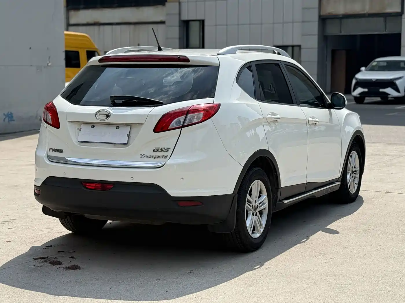 GAC Trumpchi Trumpchi GS5 2014 2014 2.0L Automatic 2WD Premium Edition