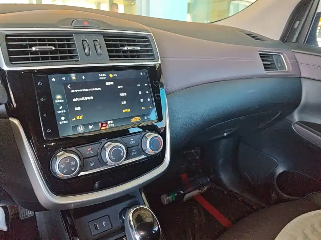 Nissan Tiida 2022 2021 1.6L CVT Smart Drive Edition