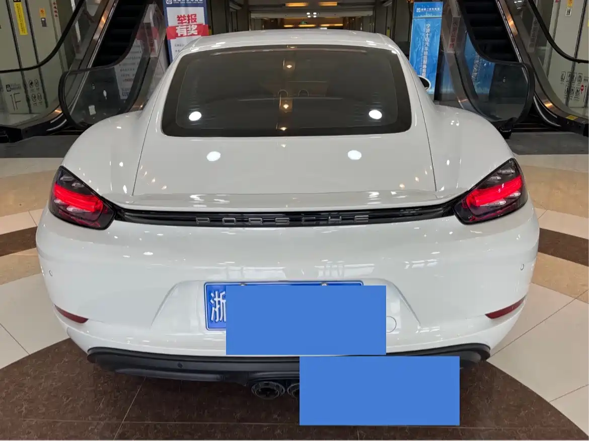 Porsche 718 2023 Cayman Style Edition 2.0T фото 13