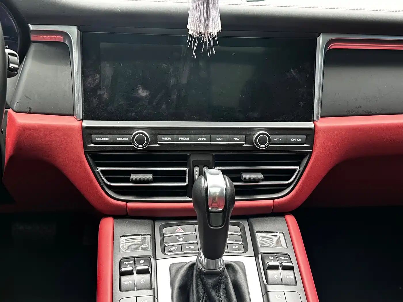 Porsche Macan 2018 Macan 2.0T фото 8