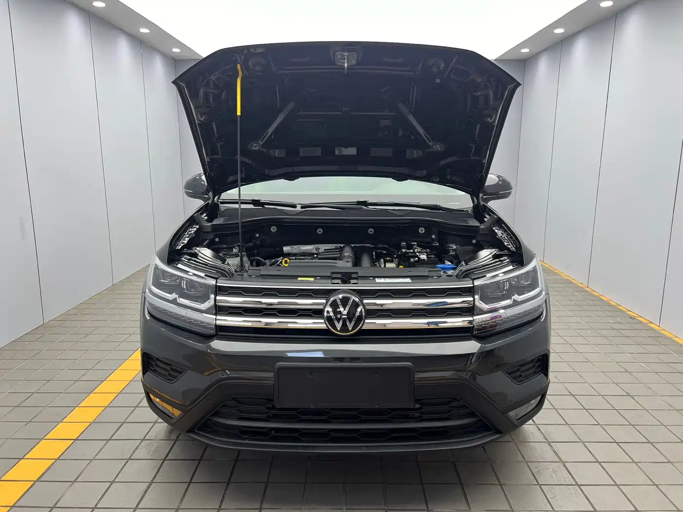 Volkswagen Tharu, миниатюра 17