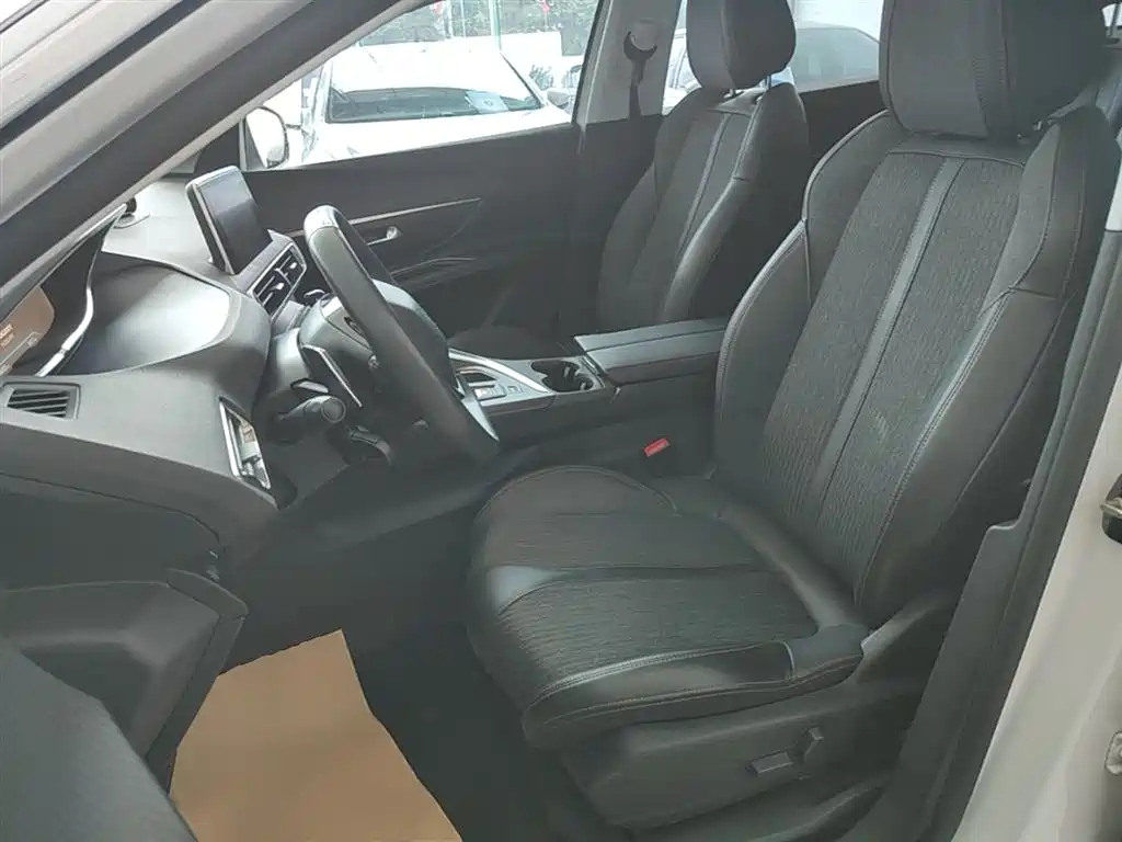 Peugeot 5008 2017 350THP 7-seat Elite Edition фото 15