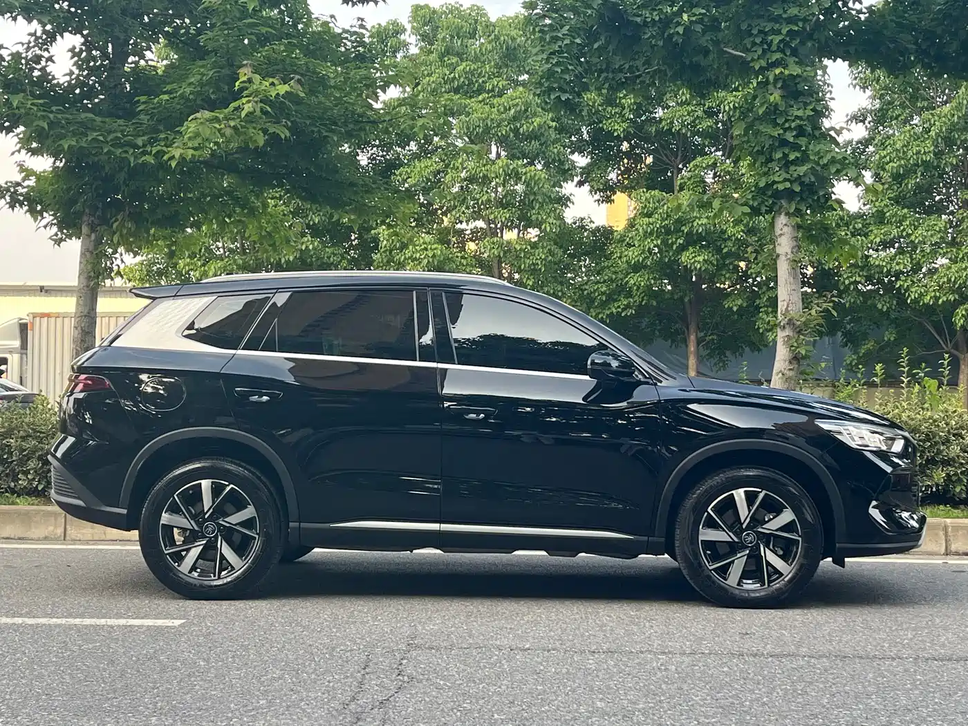 BYD Song Pro New Energy 2024 Glory Edition DM-i 71KM Leading фото 7