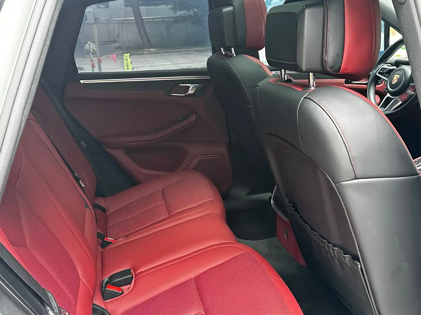 Porsche Macan 2018 Macan 2.0T фото 12