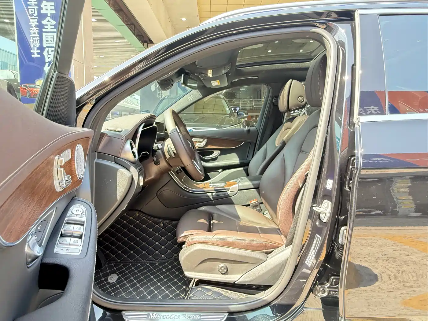 Mercedes-Benz GLC 2021 GLC 300 L 4MATIC Sporty фото 7