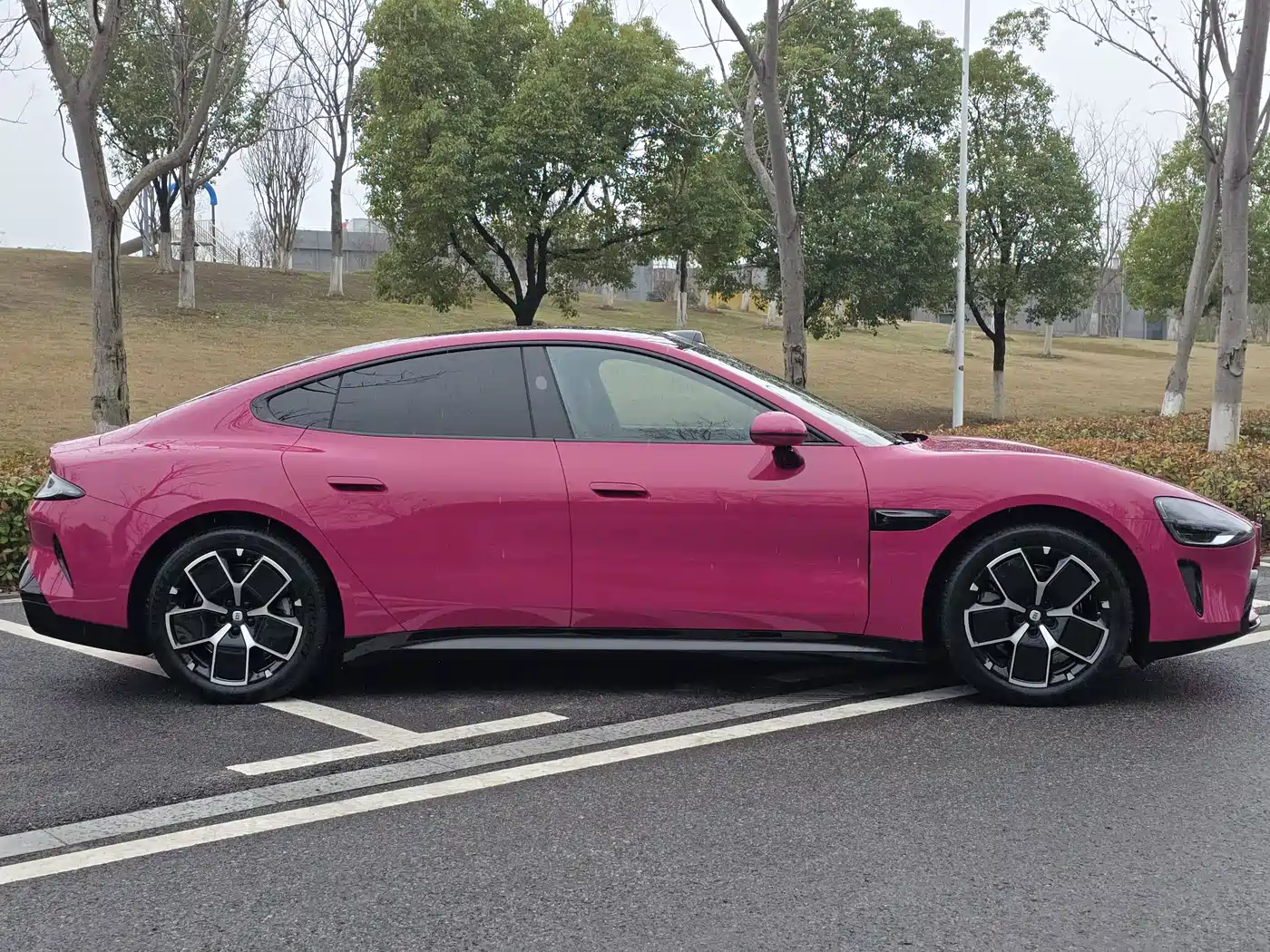 XIAOMI CAR XIAOMI SU7