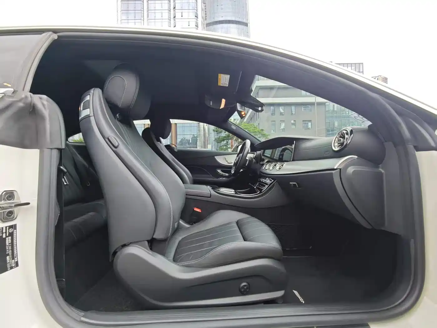 MERCEDES-BENZ E-CLASS (IMPORTED)
