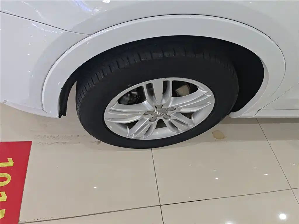 Audi Q3 2015 30 TFSI Comfort фото 23