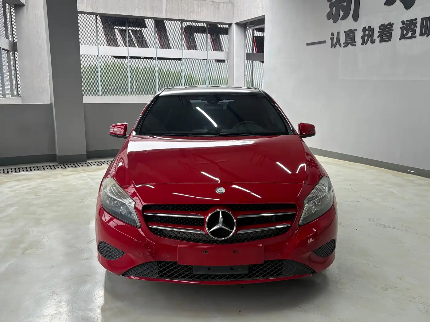Mercedes-Benz A-Class (Import) 2013 A 180 Fashion фото 3