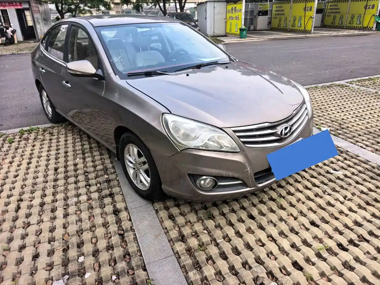 Hyundai Elantra 2011 1.6L Automatic Luxury фото 3