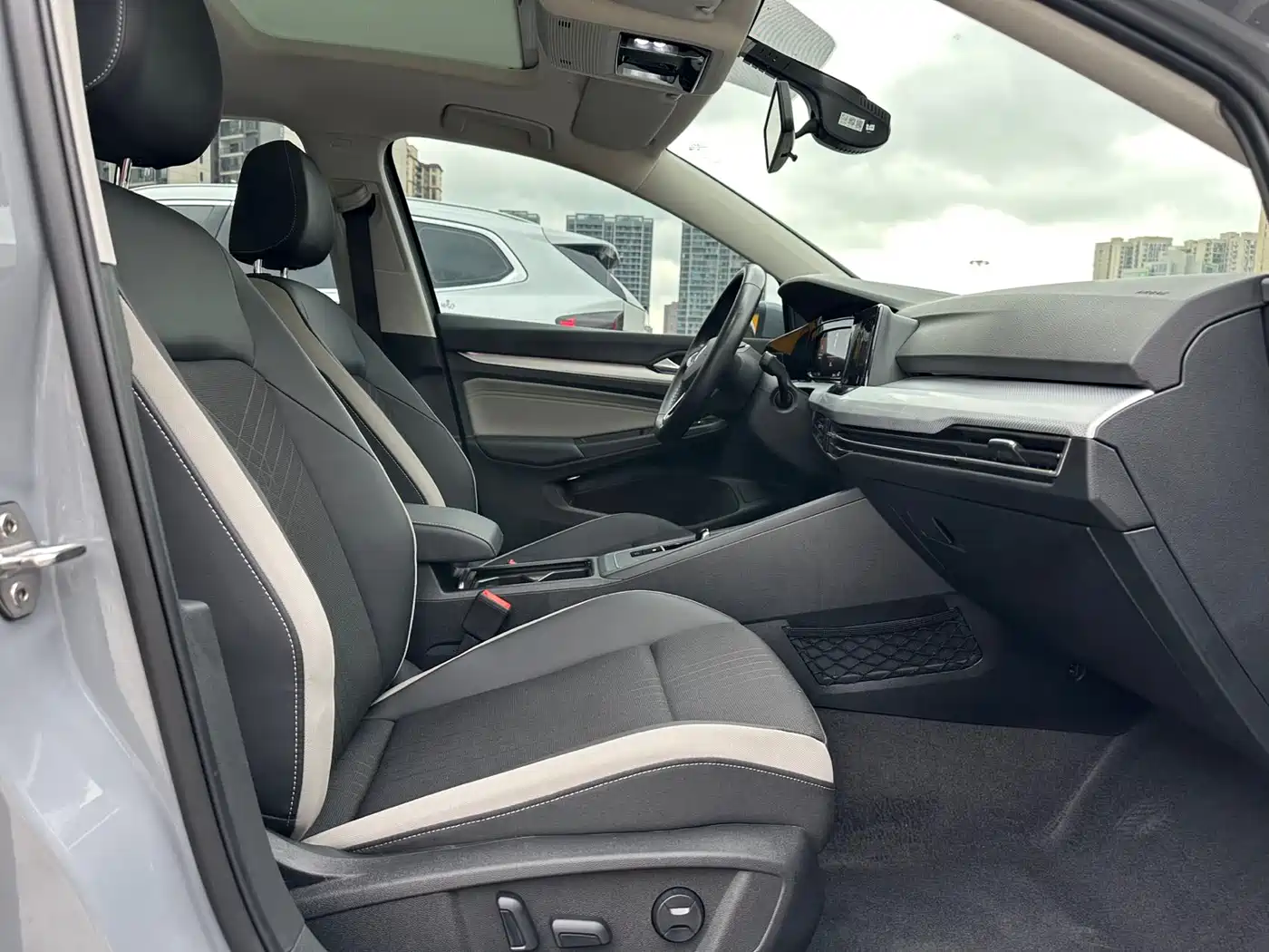 Volkswagen Golf 2021 280TSI DSG Pro фото 14