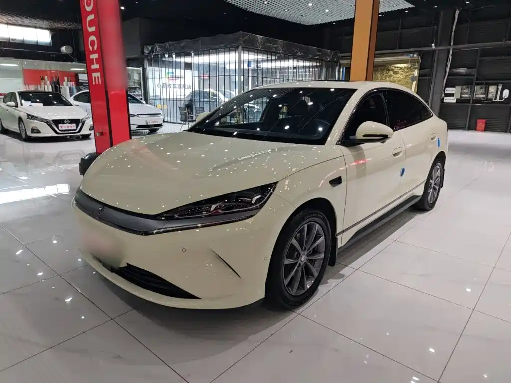BYD Qin L 2025