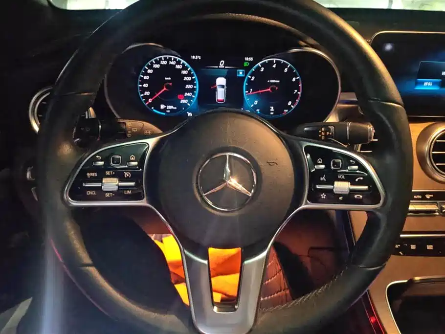 Mercedes-Benz GLC 2020 GLC 300 L 4MATIC Dynamic фото 15