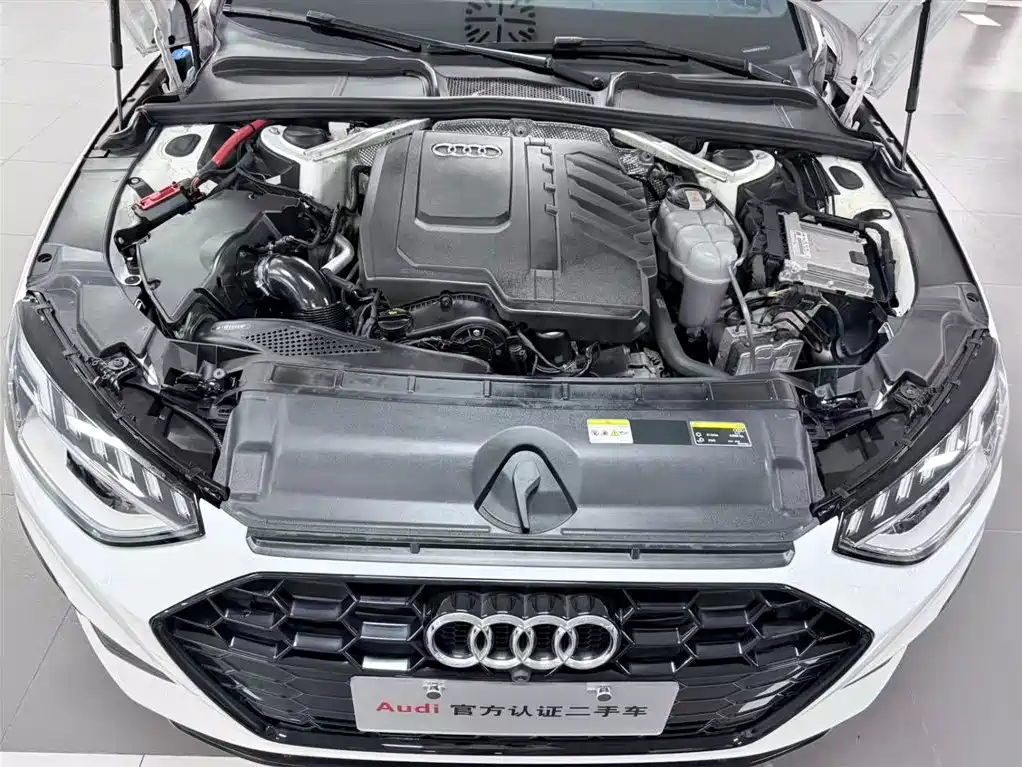 Audi A4L 2024 40 TFSI Luxury Dynamic фото 9
