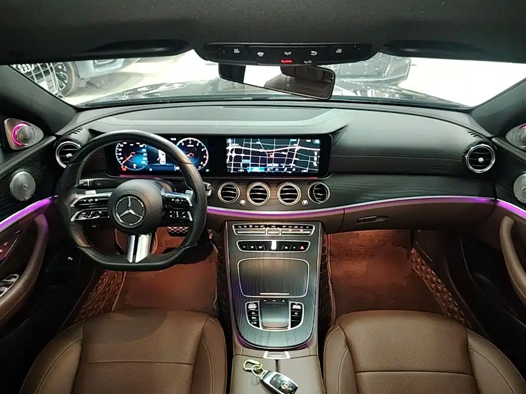 MERCEDES-BENZ E-CLASS