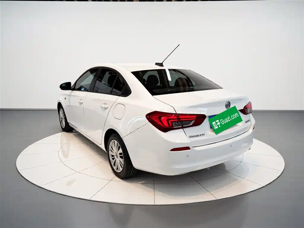 Buick Excelle 2018 15N CVT Elite фото 5