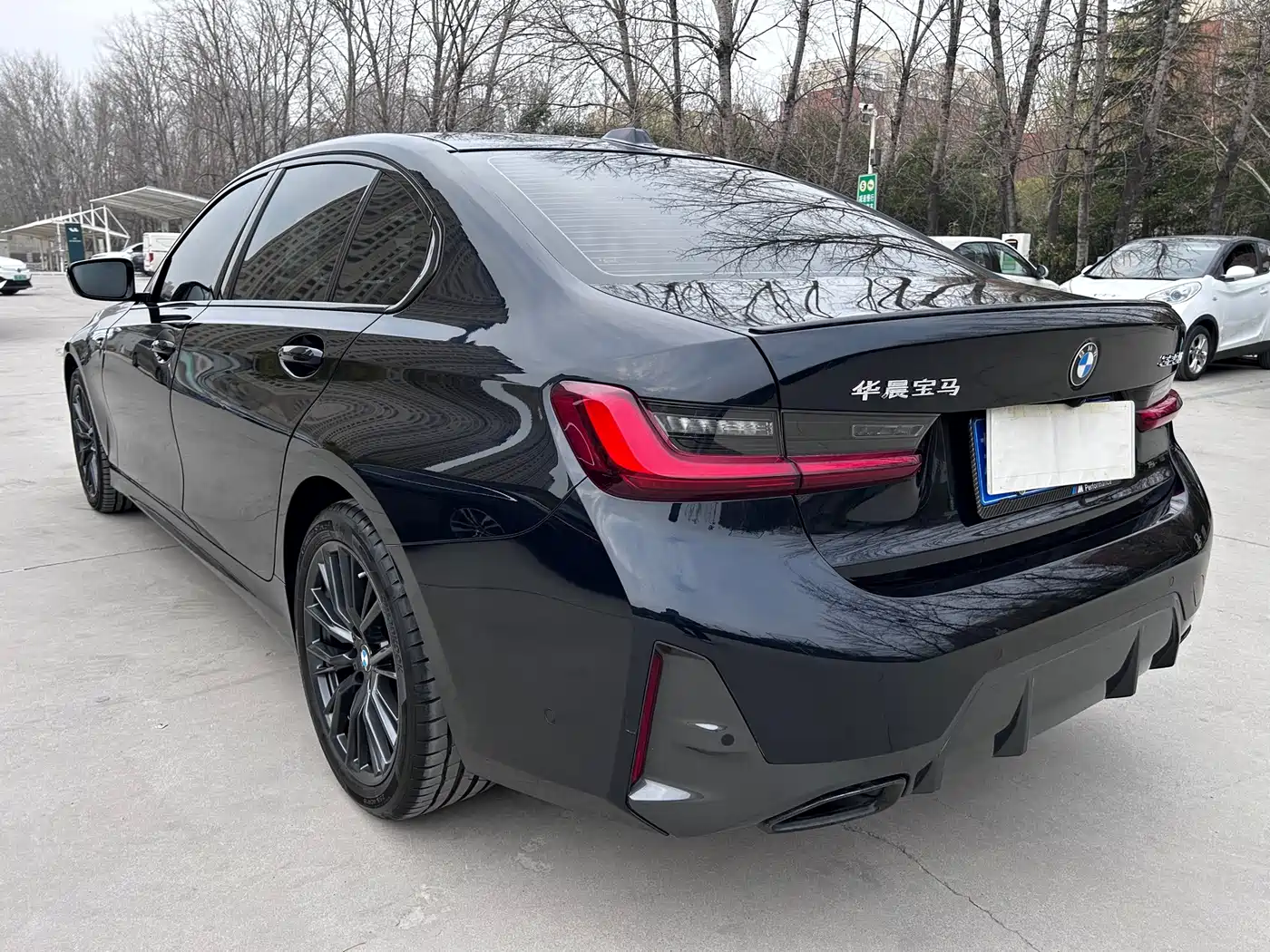 BMW 3 Series 2024 325Li M Sport Shadowline Package фото 7