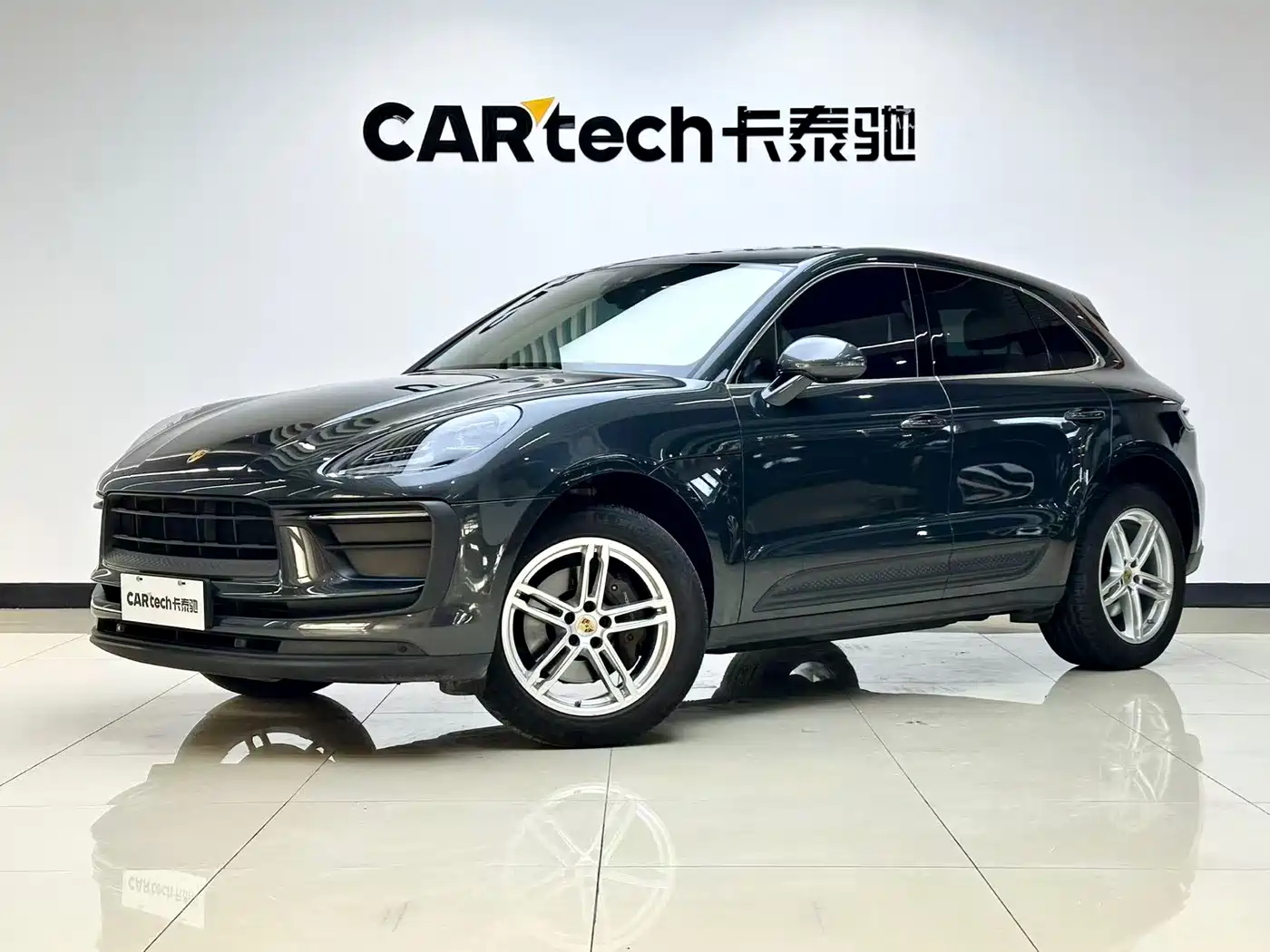 Porsche Macan 2023 Macan 2.0T фото 3