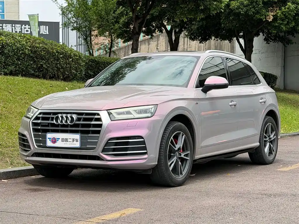 Audi Q5L 2018 40 TFSI Prestige Fashion (China V)