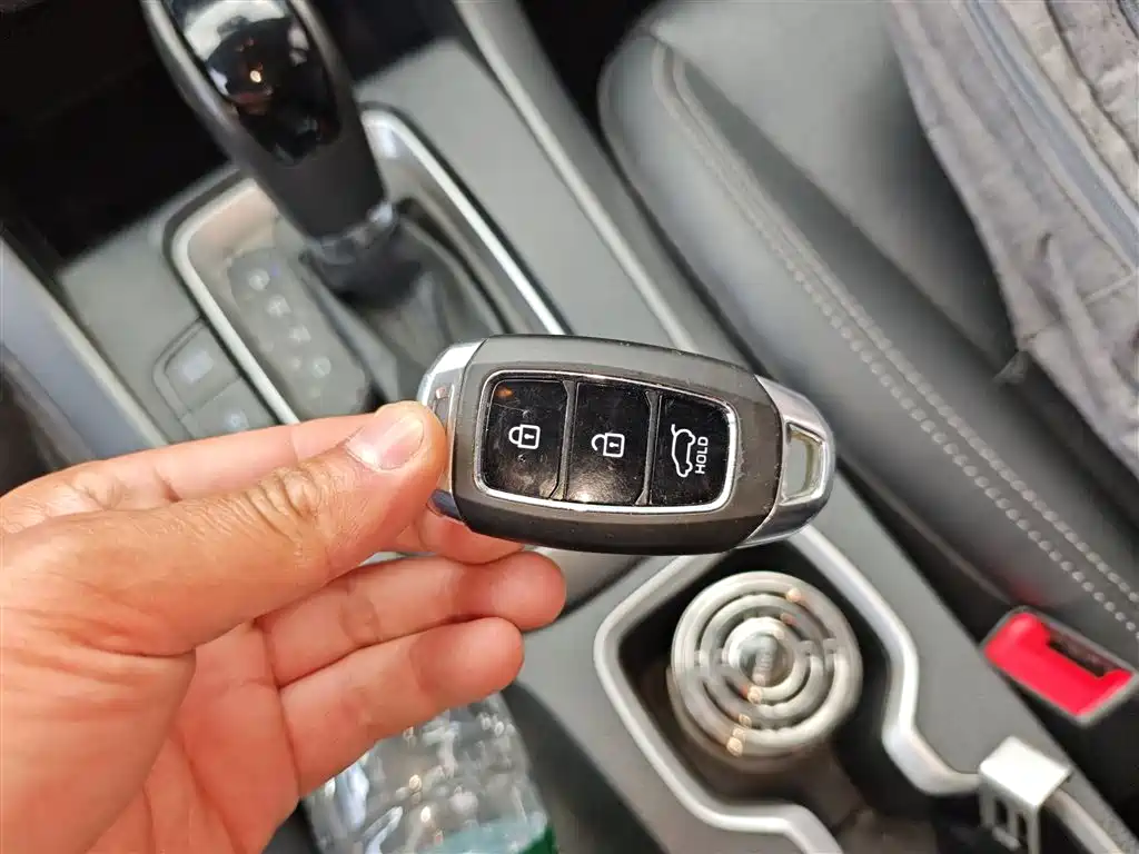 Hyundai Beijing Hyundai ix35 2018 2.0L Automatic 2WD Zhiyong·Enjoyment Edition фото 9