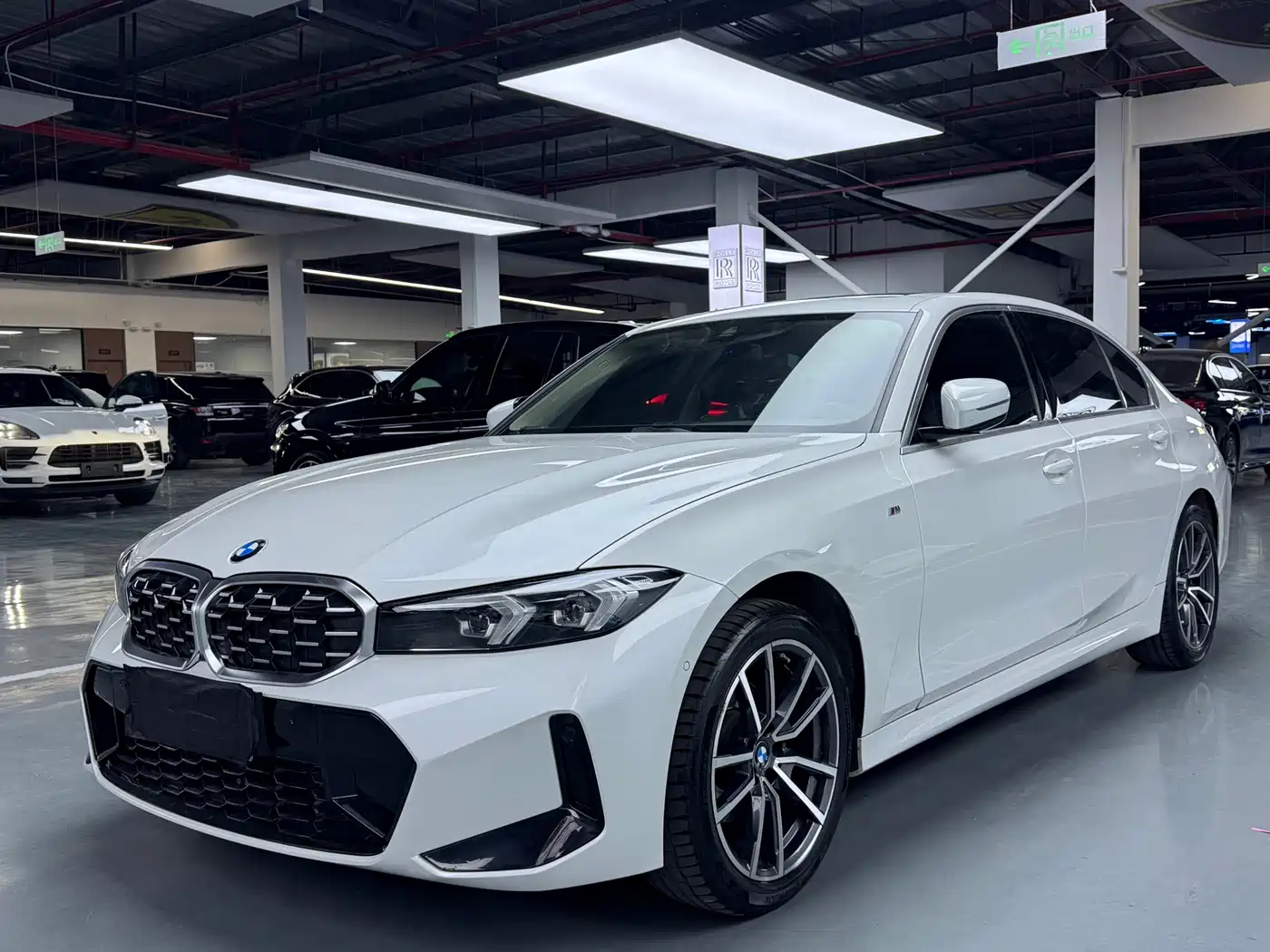 BMW 3 Series 2023 325Li M Sport Package
