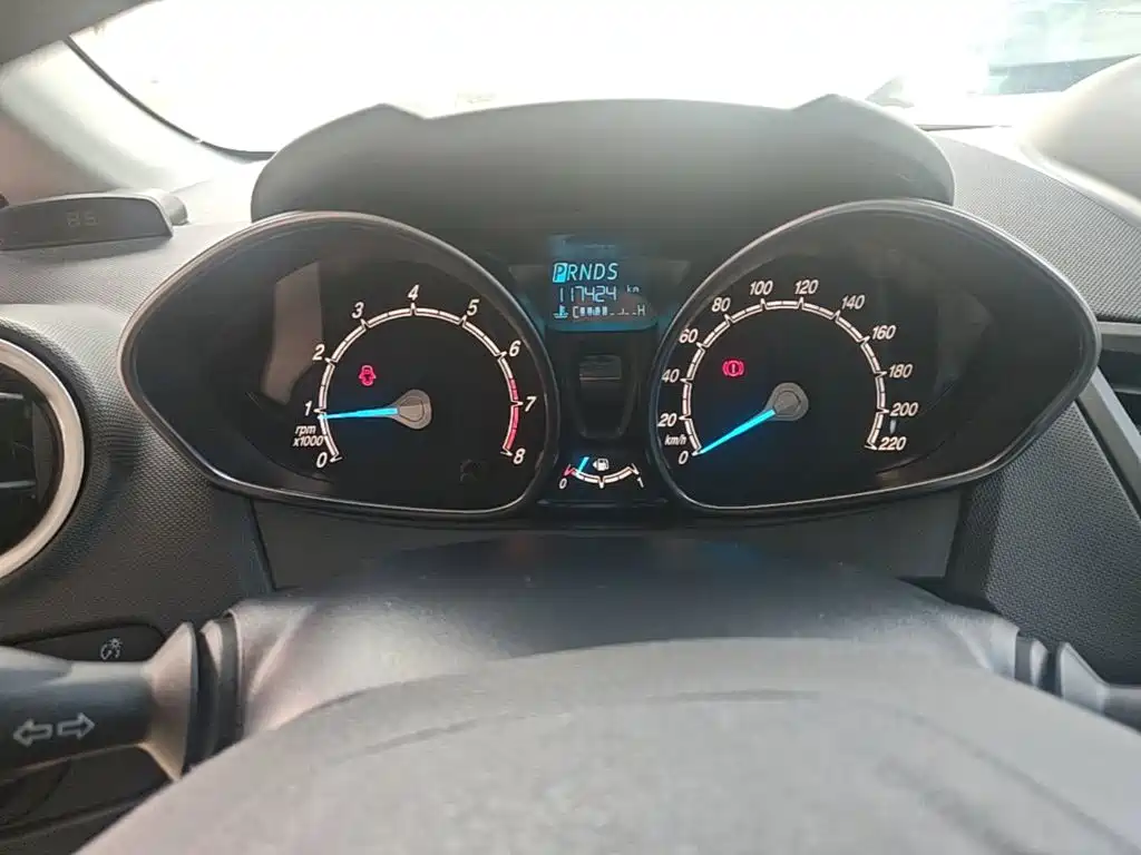 Ford Fiesta 2015 2013 Sedan 1.5L Automatic Fashion