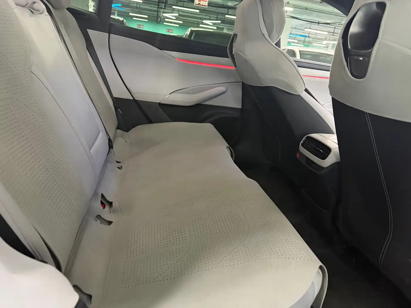 Xiaomi Auto Xiaomi SU7 2024 RWD Long Range Intelligent Driving Edition фото 8