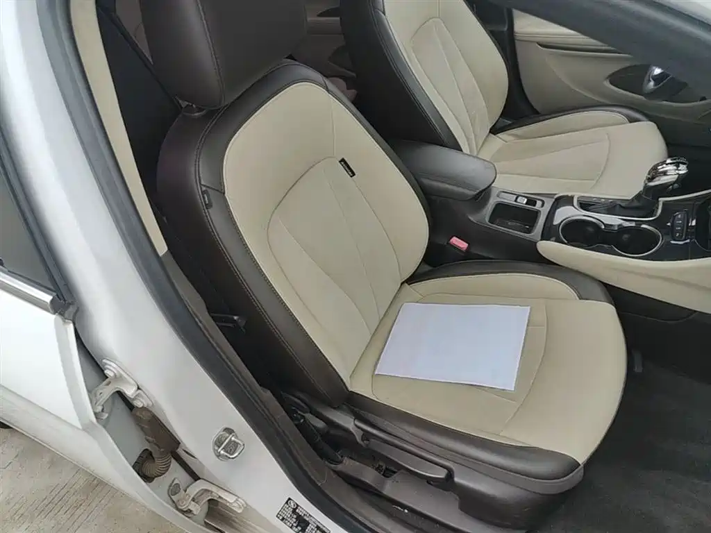 Buick Verano 2017 Sedan 15S Automatic Leading фото 25