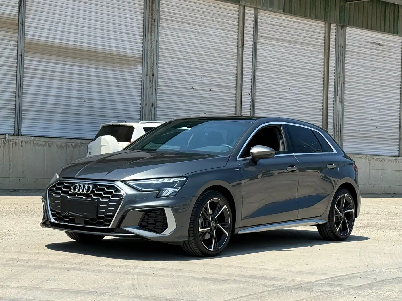 Audi A3 2024 Model Sportback 35 TFSI Fashion Sport