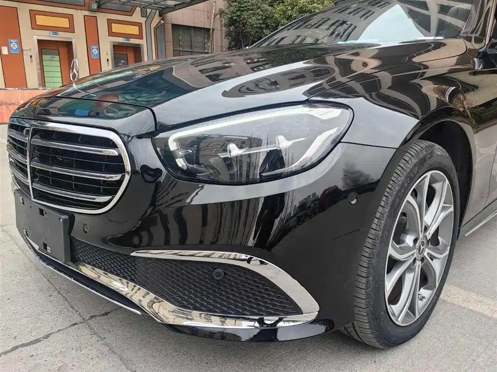 Mercedes-Benz E-Class 2021 E 300 L Luxury фото 5