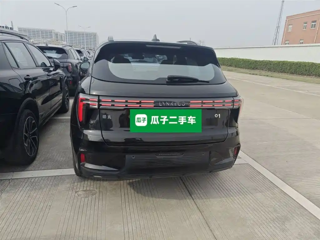 LYNK 01