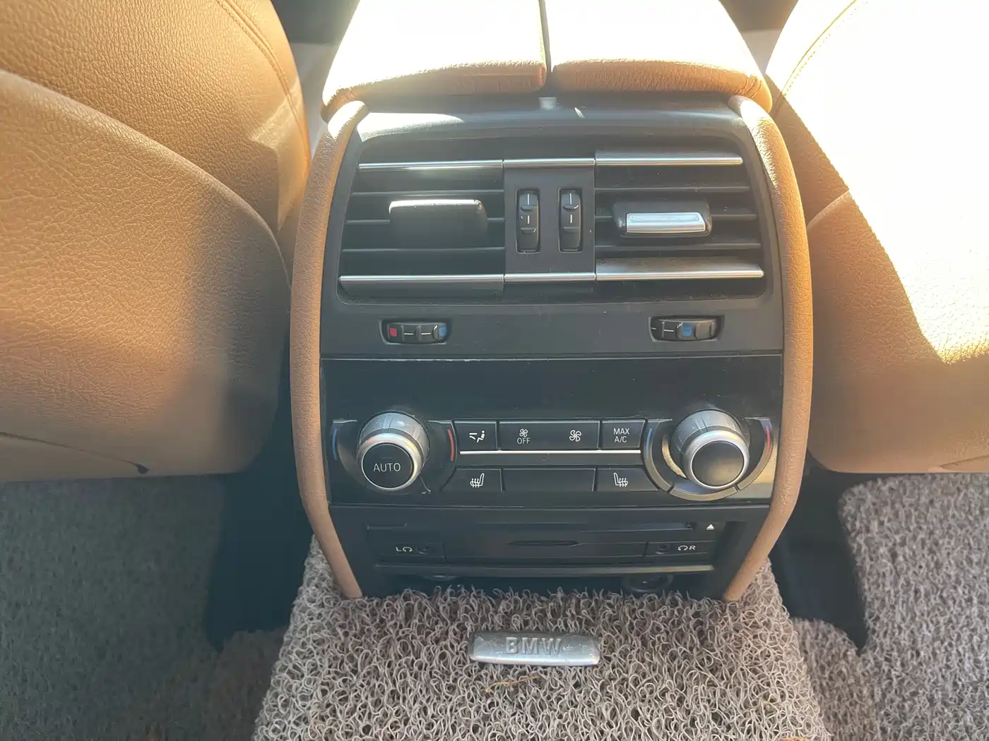 BMW 7 Series 2013 Model 740Li Leading фото 15