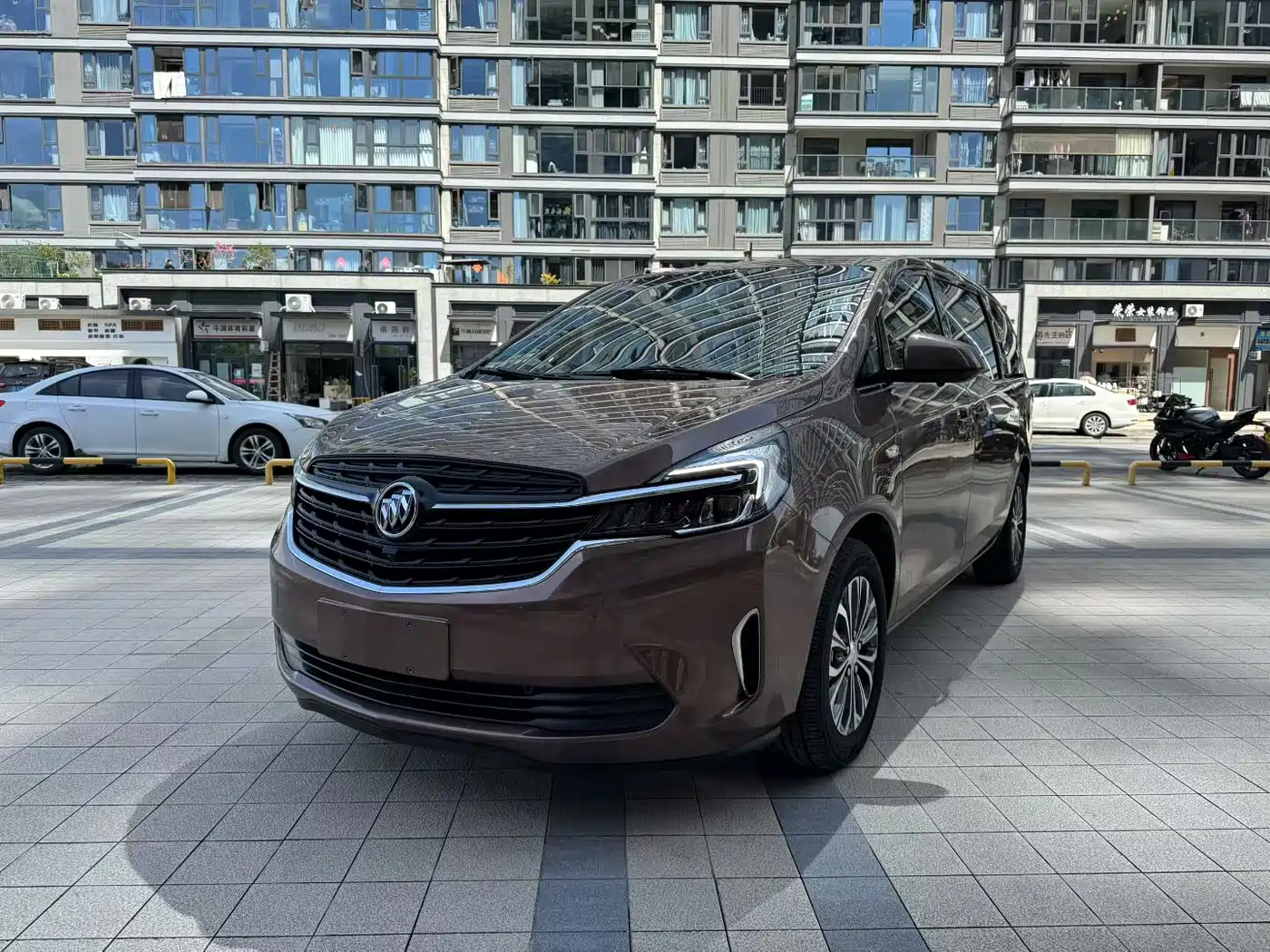 BUICK GL8