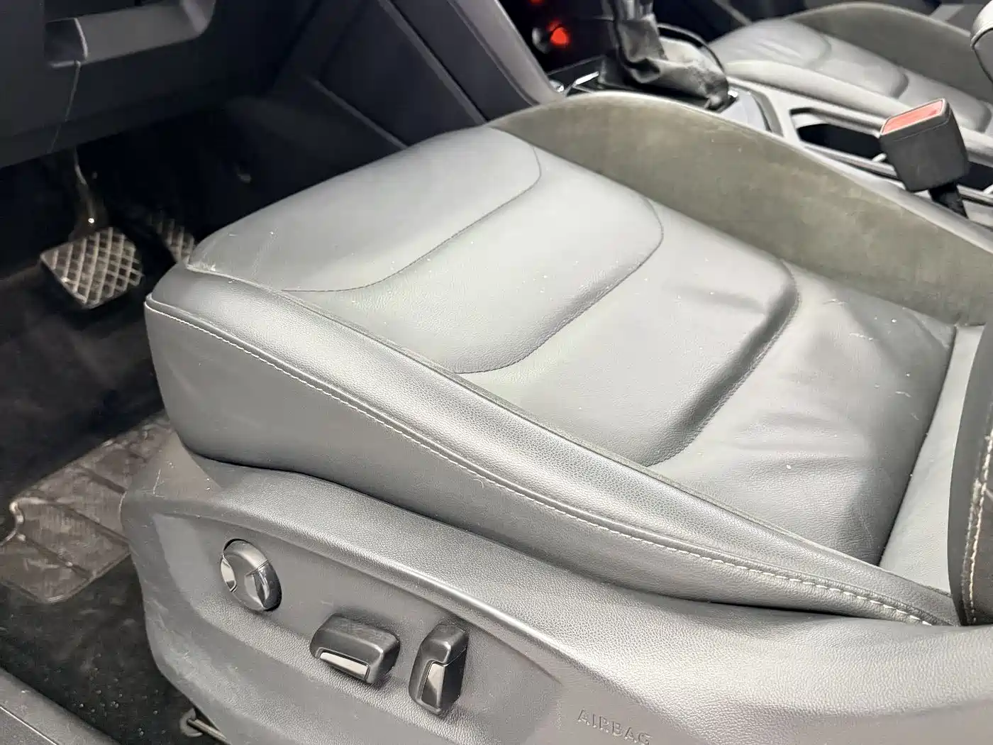 Volkswagen Tiguan L 2019 330TSI Automatic 2WD Panorama Comfort Edition China VI фото 21