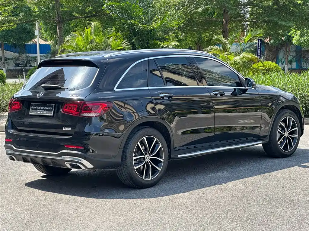 Mercedes-Benz GLC 2021 GLC 300 L 4MATIC Sporty фото 8