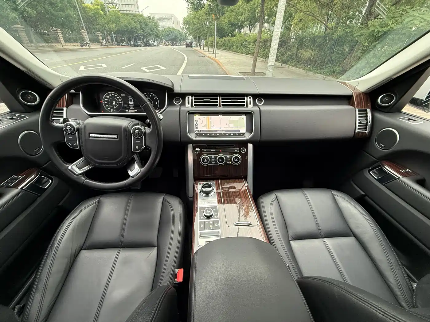 Land Rover Range Rover 2017 3.0 SC V6 Vogue фото 15