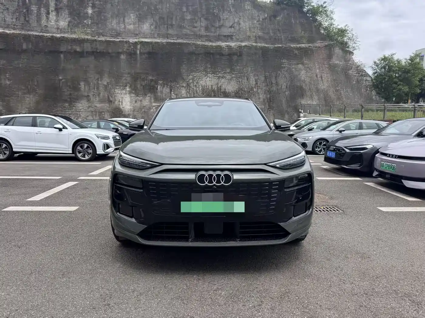 Audi Q6L e-tron 2025 Model Pioneer Edition